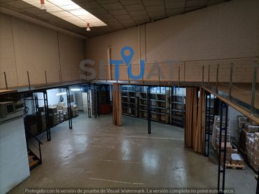 Nau industrial de lloguer a Carrer Joventut 2