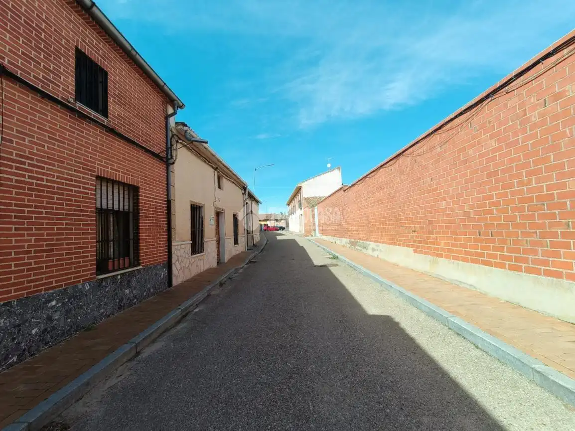 Vista exterior de Casa o chalet en venta en Villaverde de Medina