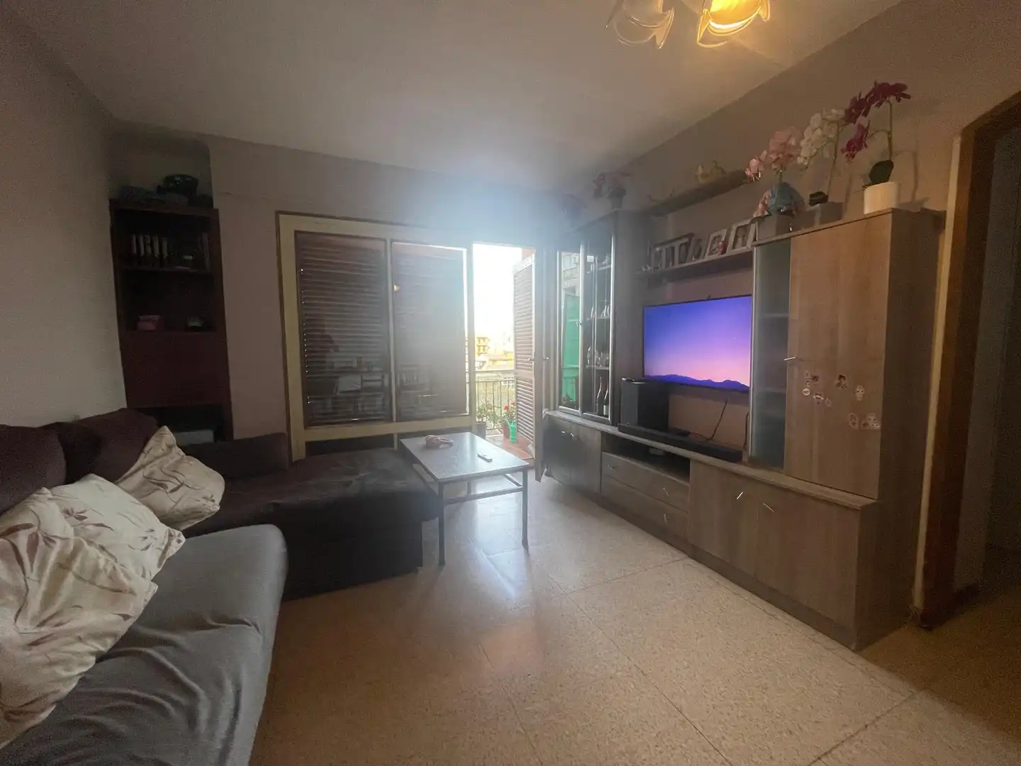 Living room of Flat for sale in Figueres  with Storage room and Balcony