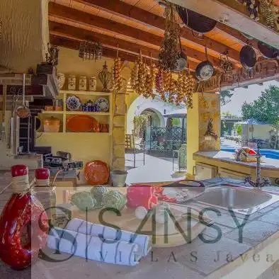 Chalet con piscina en venta en Zona Pueblo, imagen 17