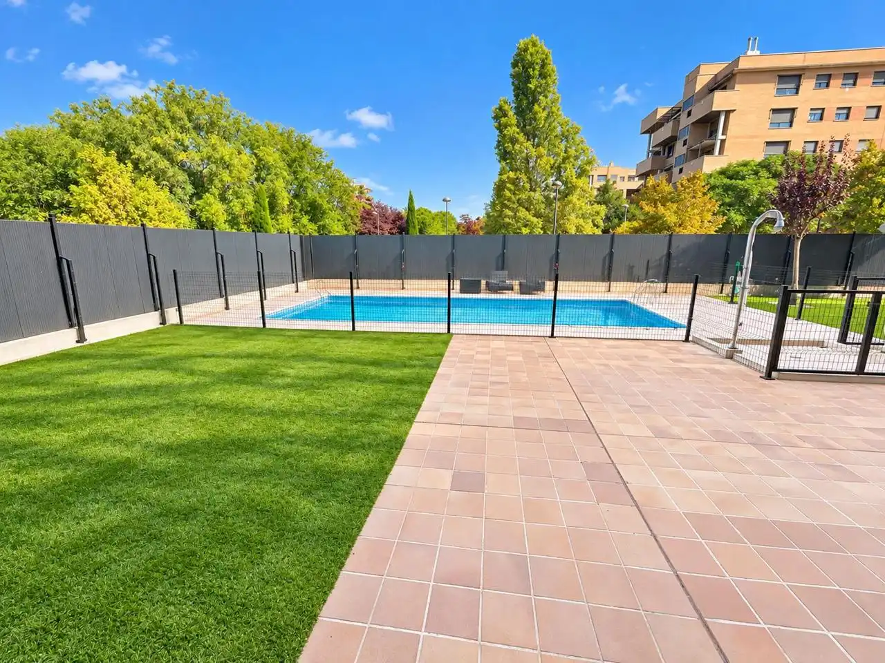 Piscina de Pis en venda en El Bercial