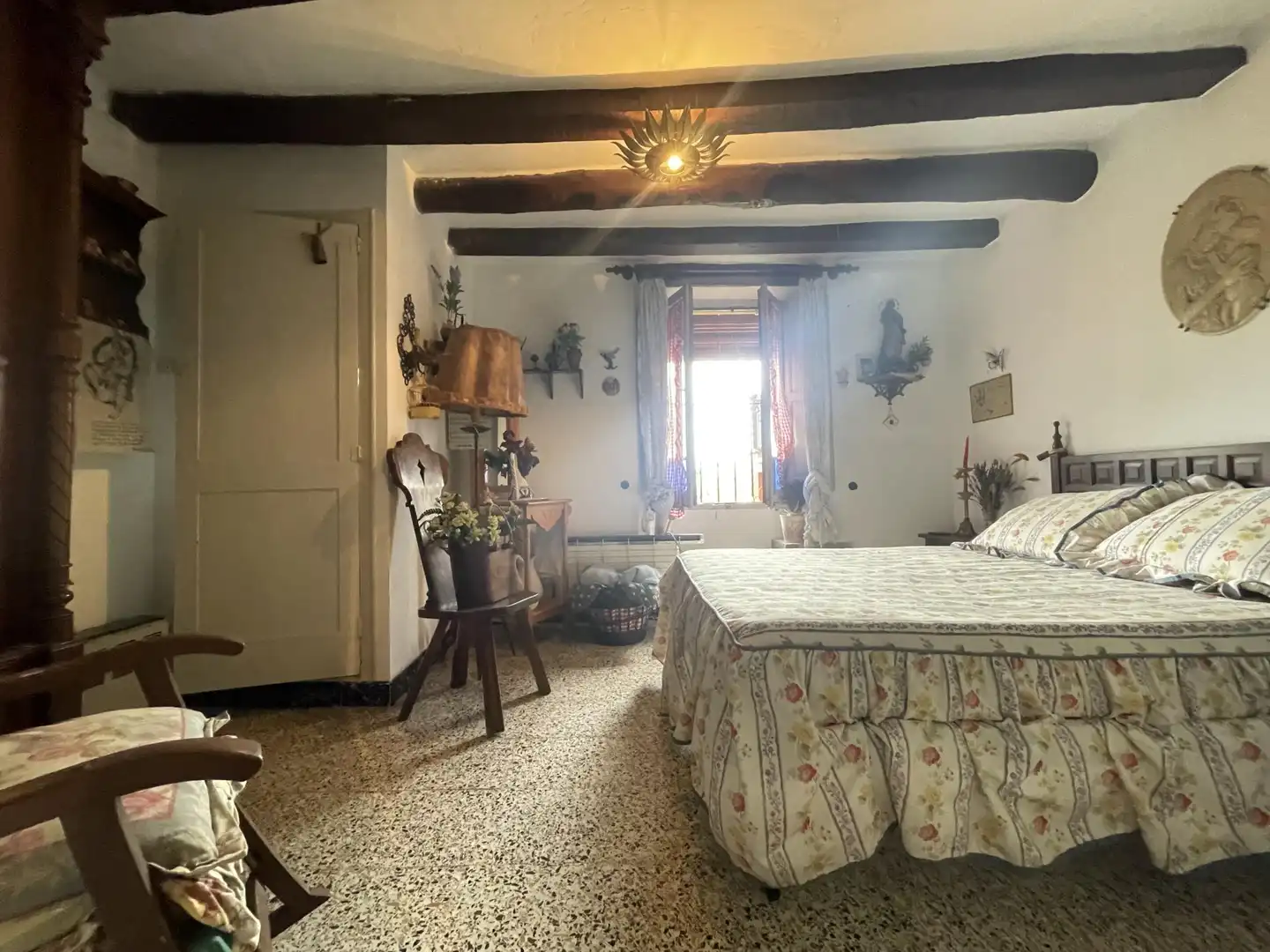 Schlafzimmer von Einfamilien-Reihenhaus zum Verkauf in Santa Maria d'Oló mit Heizung und Terrasse