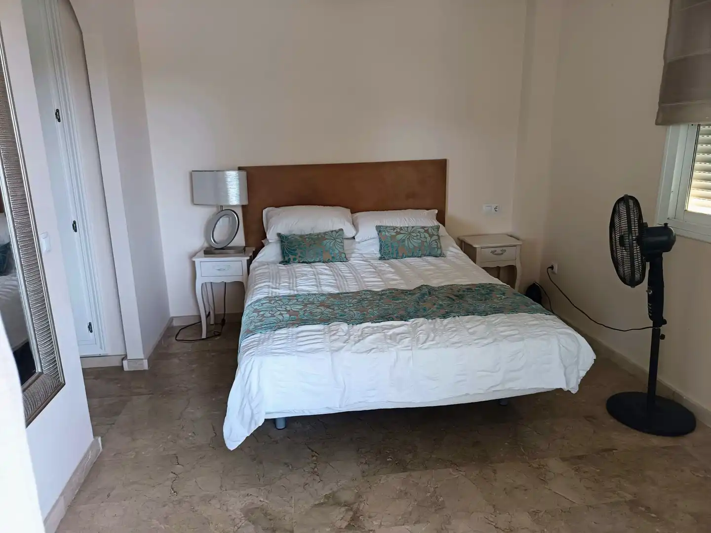 Dormitori de Apartament de lloguer en Mijas amb Terrassa i Moblat