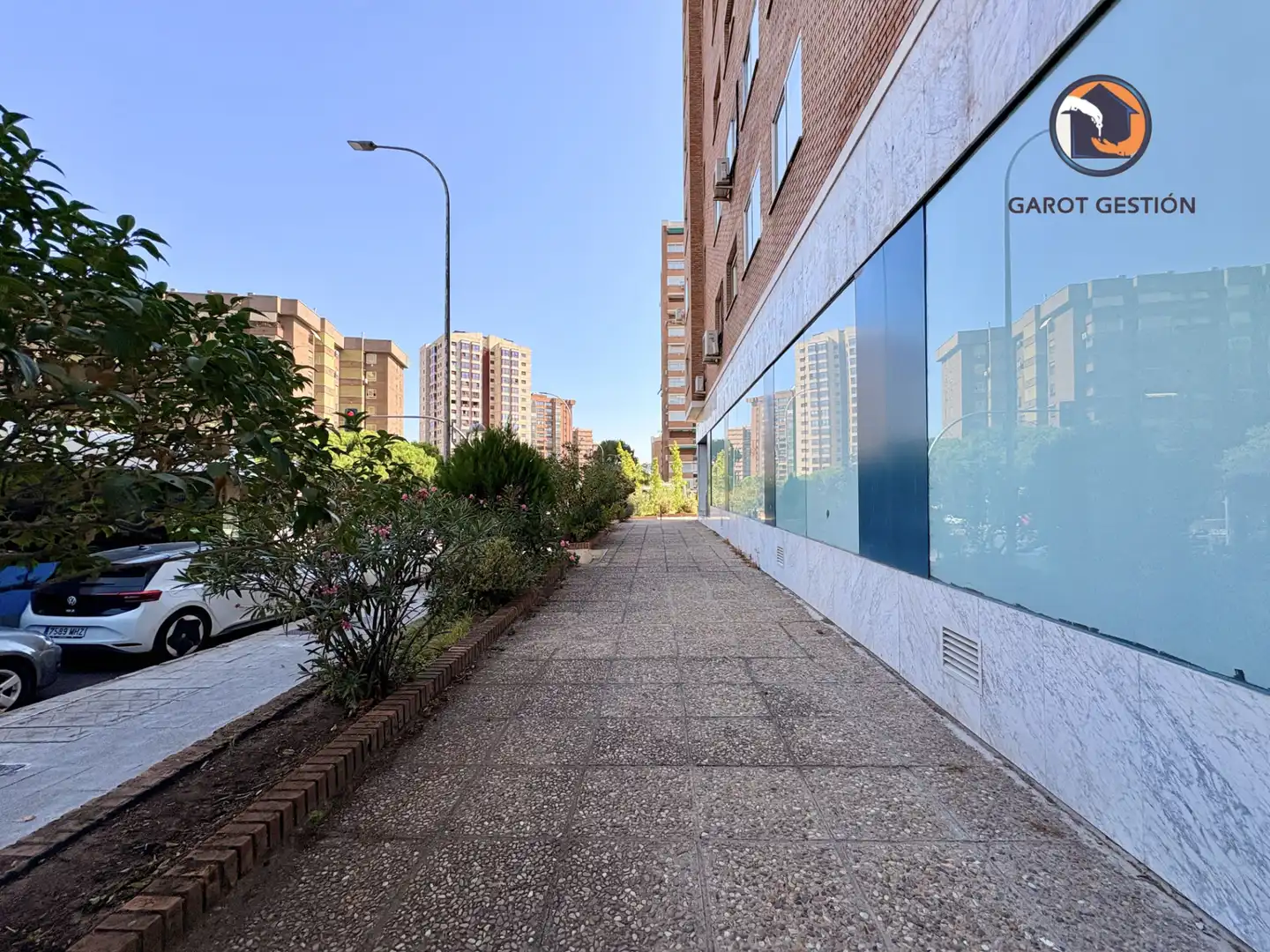 Vista exterior de Local en venta en Madrid con Aire acondicionado, Calefacción y Internet