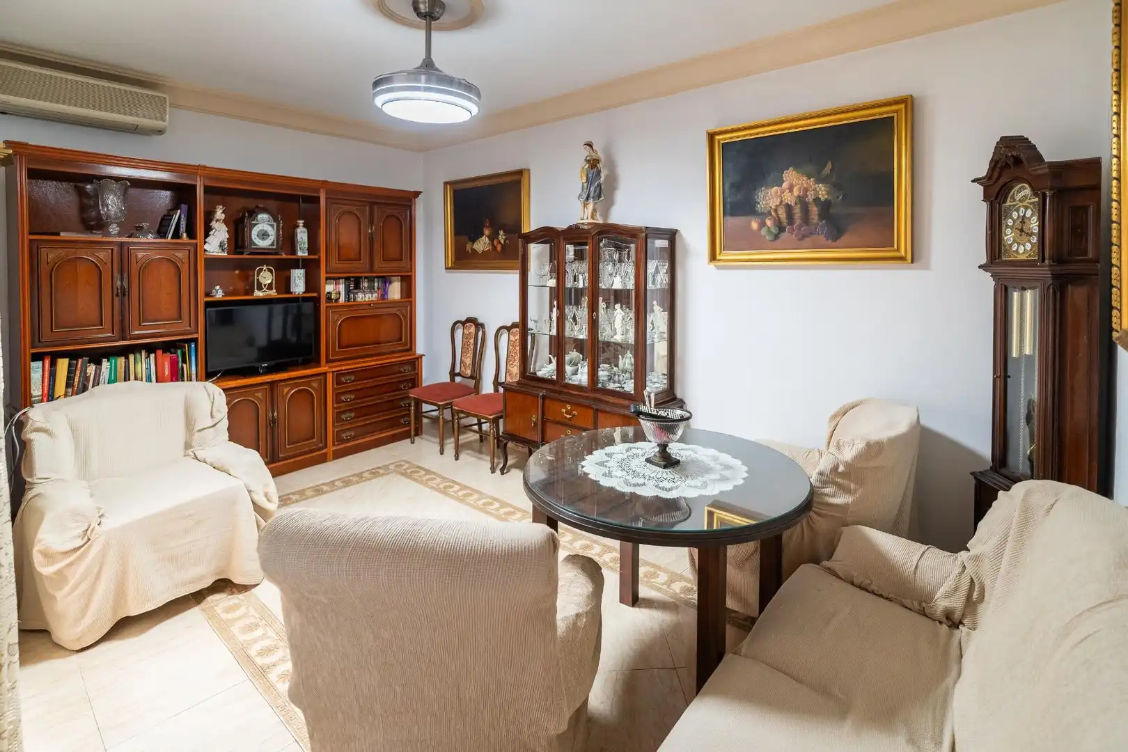 Sala de estar de Casa o chalet en venta en Córdoba con Aire acondicionado, Calefacción y Terraza