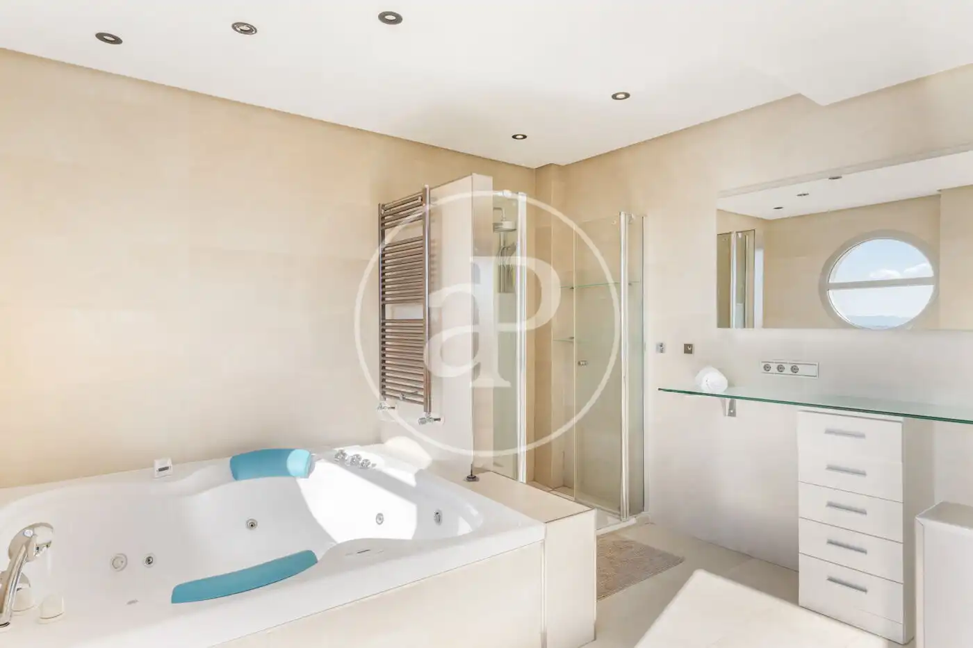 Baño de Casa o chalet en venta en Torrent con Aire acondicionado, Calefacción y Jardín privado