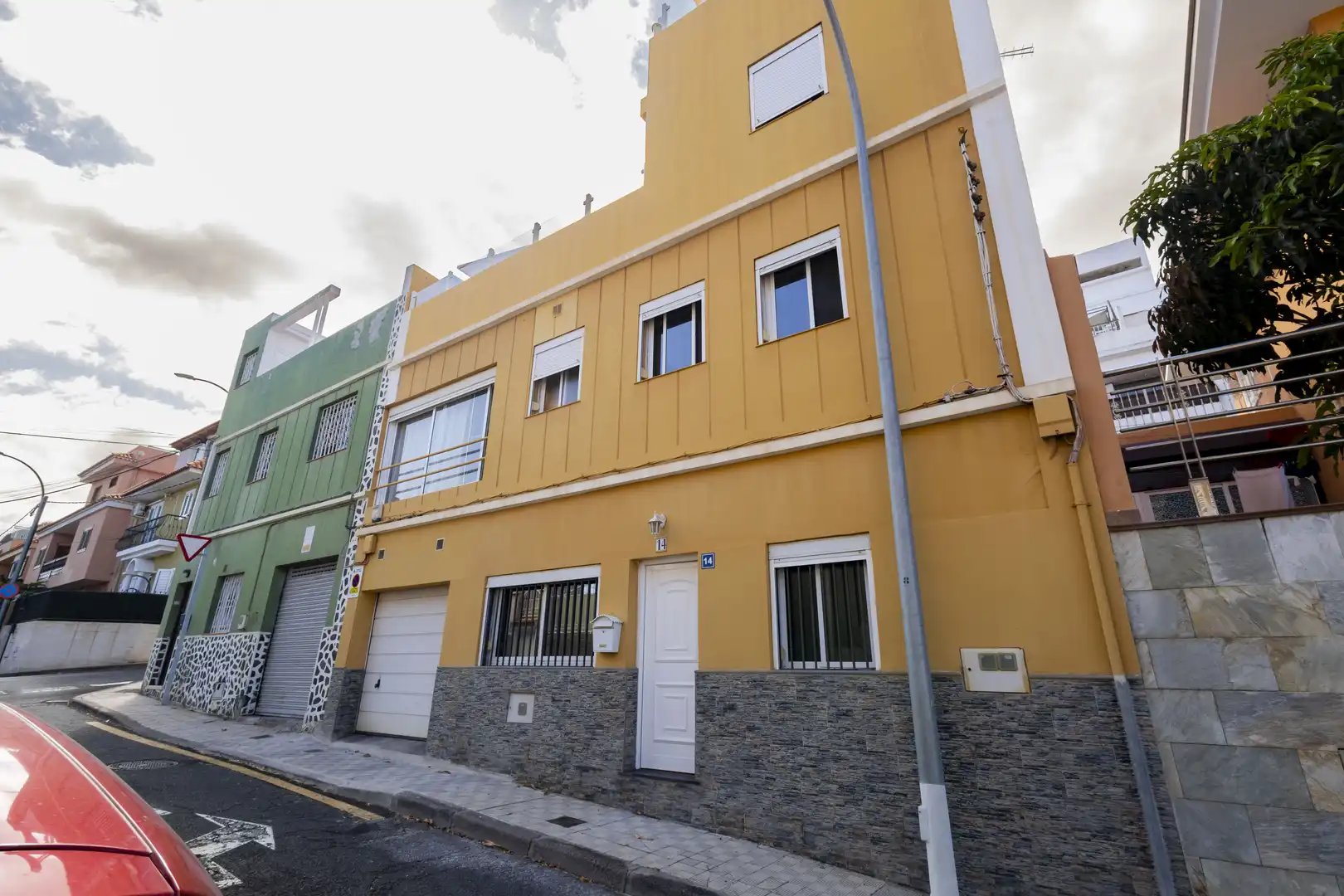 Vista exterior de Casa o chalet en venta en Santa Cruz de Tenerife con Terraza y Trastero