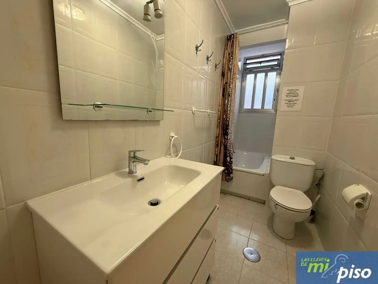 Badezimmer von Wohnung zum Verkauf in Valladolid mit Heizung, Terrasse und Möbliert