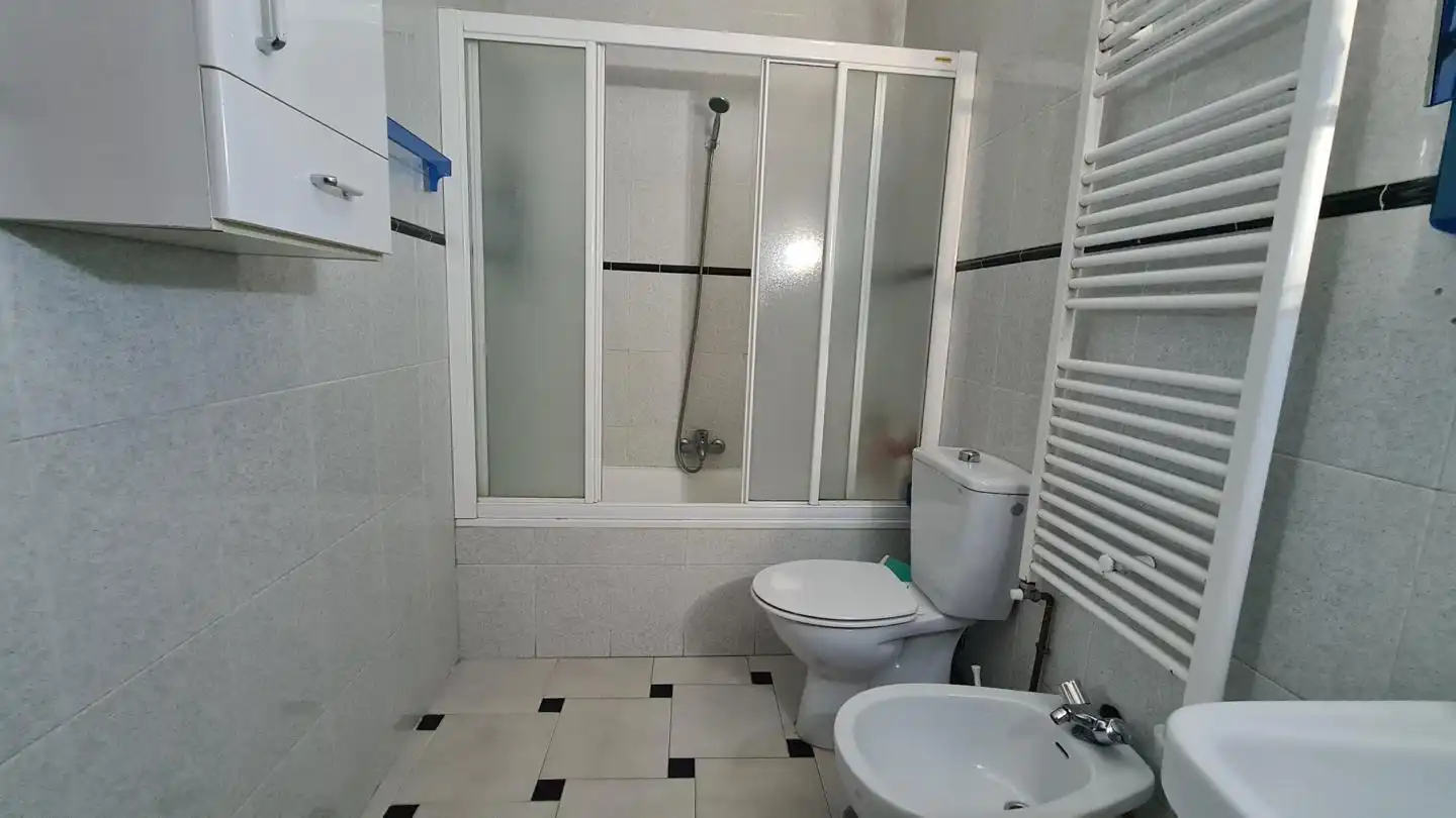 Baño de Dúplex en venta en La Adrada , Ávila