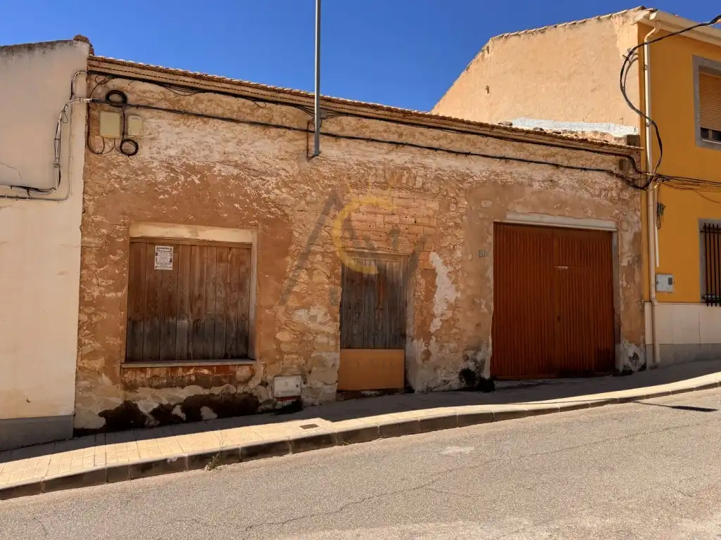 Terreny residencial en venda a Calle Music Jose Mira -Pepin-
