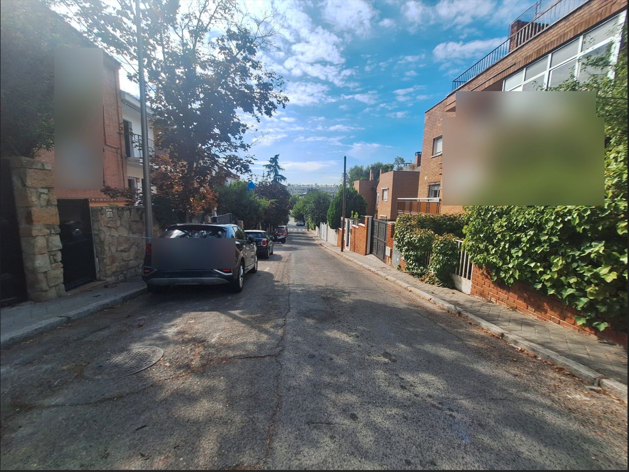 Exterior view of Flat for sale in  Madrid Capital  with Alarm