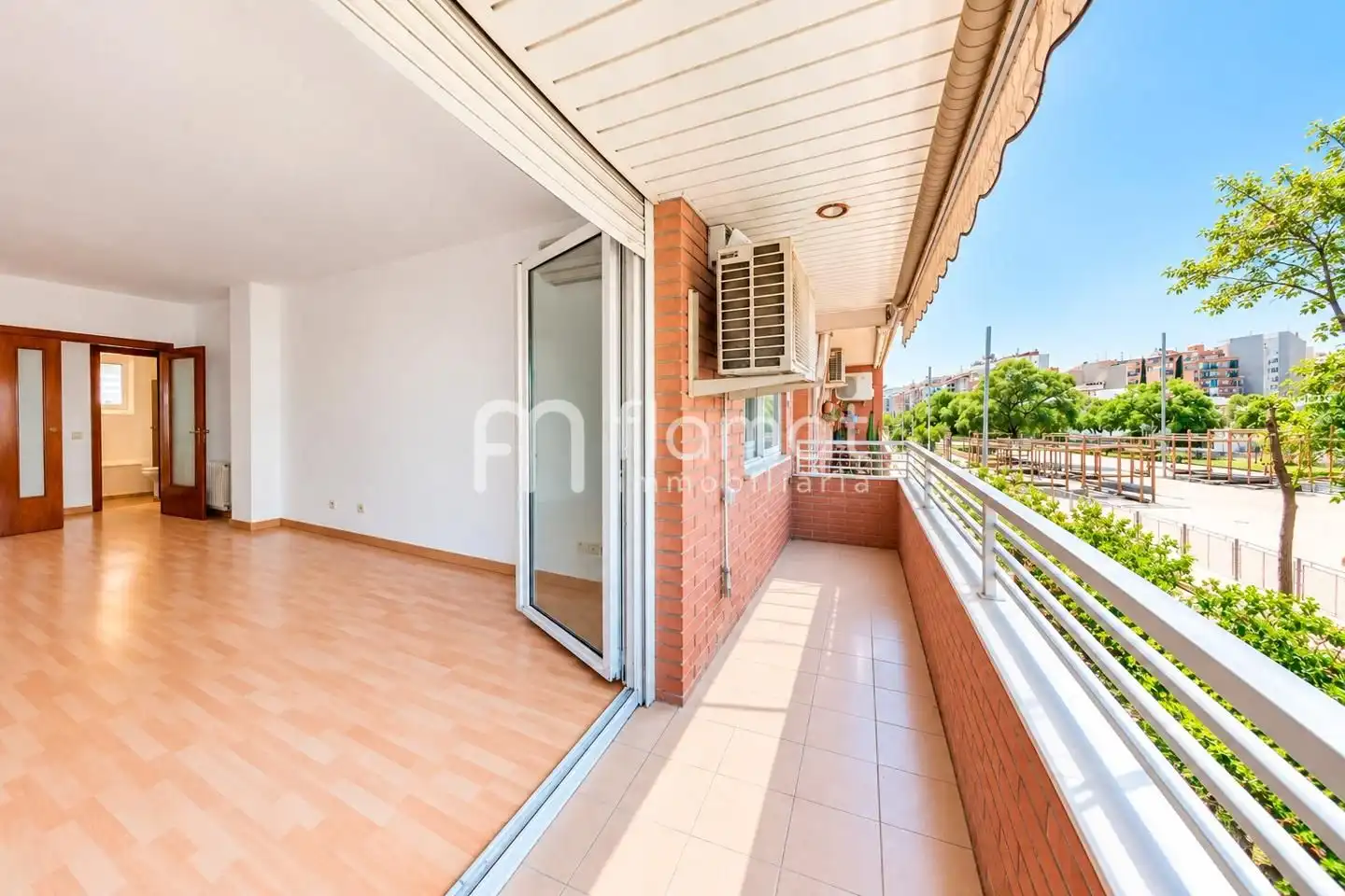 Appartamento con terrazza in vendita a Rambla de Badal