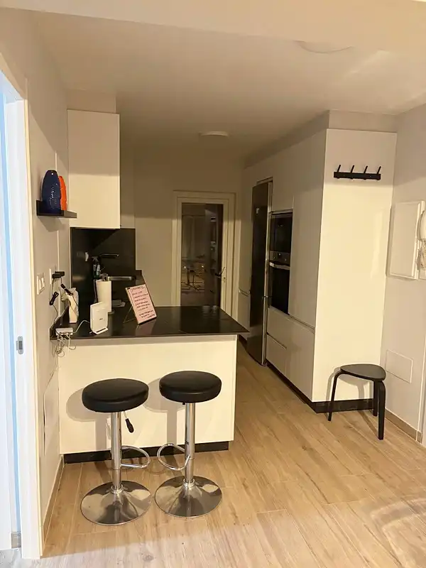 Cuina de Pis de lloguer en A Coruña Capital  amb Calefacció, Parquet i Moblat