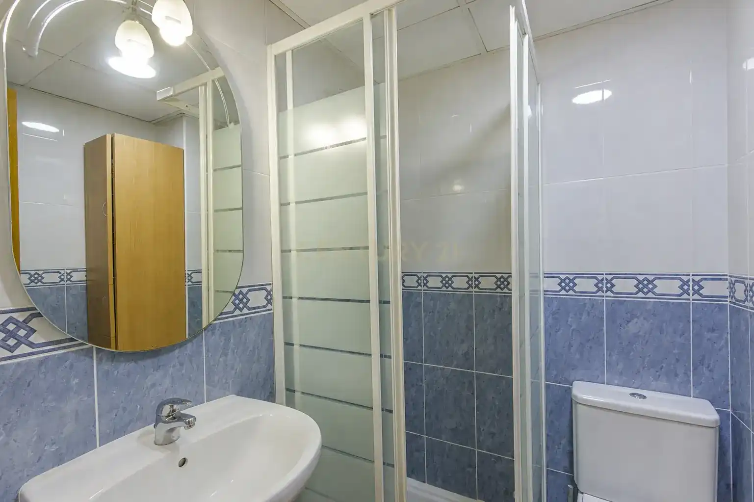 Baño de Apartamento en venta en Calpe / Calp con Aire acondicionado, Piscina y Lavadora