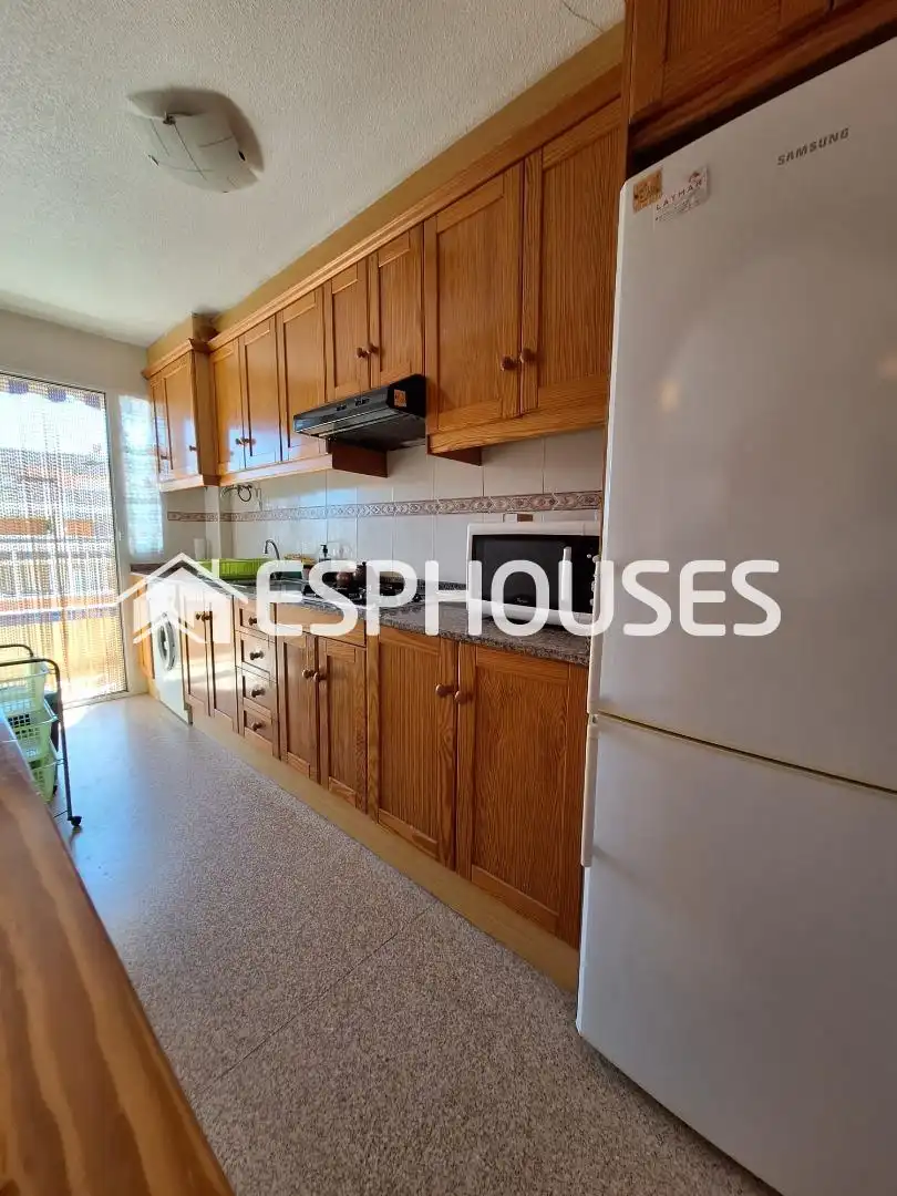 Apartament amb terrassa en venda a Pueblo, imagen 9
