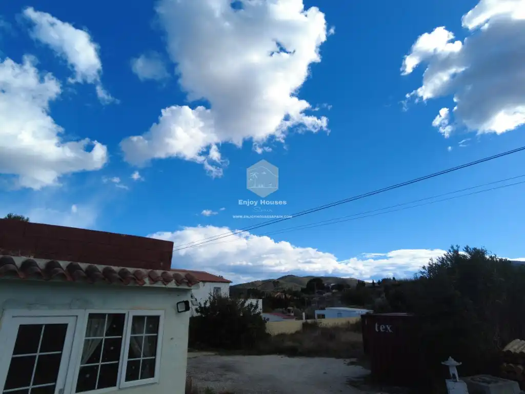 Finca rústica en venta en Partides comunes - Adsubia