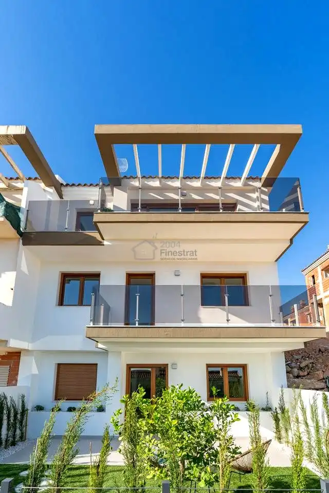 Terraza de Casa adosada en venta en La Nucia con Aire acondicionado, Jardín privado y Terraza