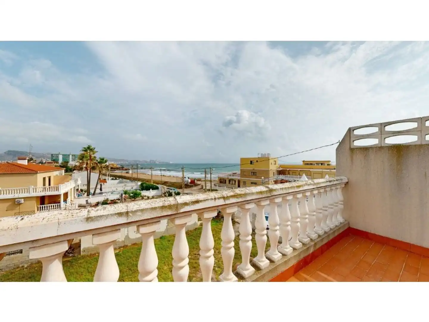 Vista exterior de Casa o chalet en venta en Cullera con Aire acondicionado, Terraza y Trastero