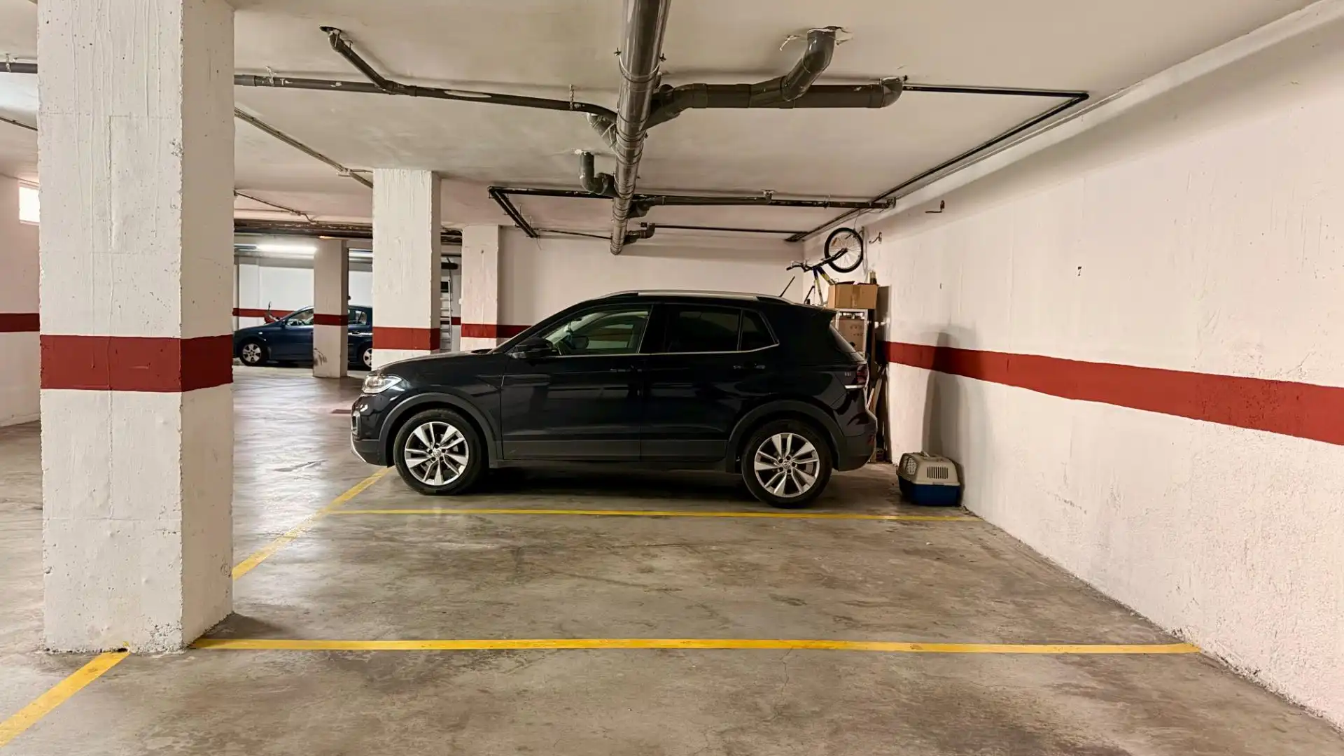 Garage zur Miete in Calle REAL, La Zubia Ciudad