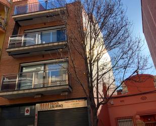 Vista exterior de Casa adosada en venda en Badalona amb Aire condicionat, Calefacció i Jardí privat