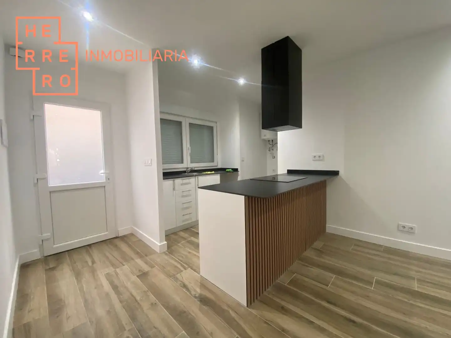 Flat for sale in Ducat D`atenes, imagen 2