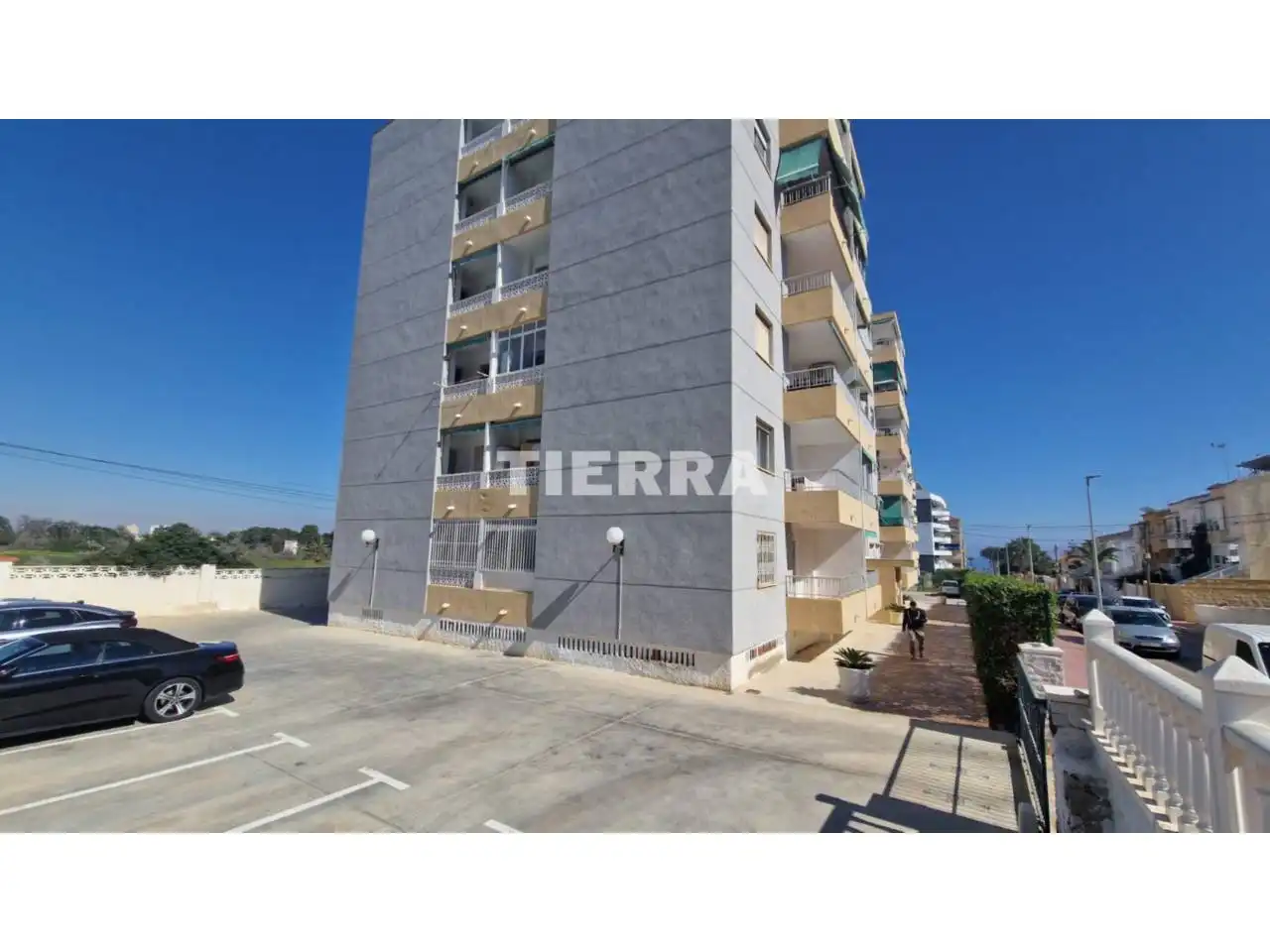 Flat with terrace for sale in Calle pleamar