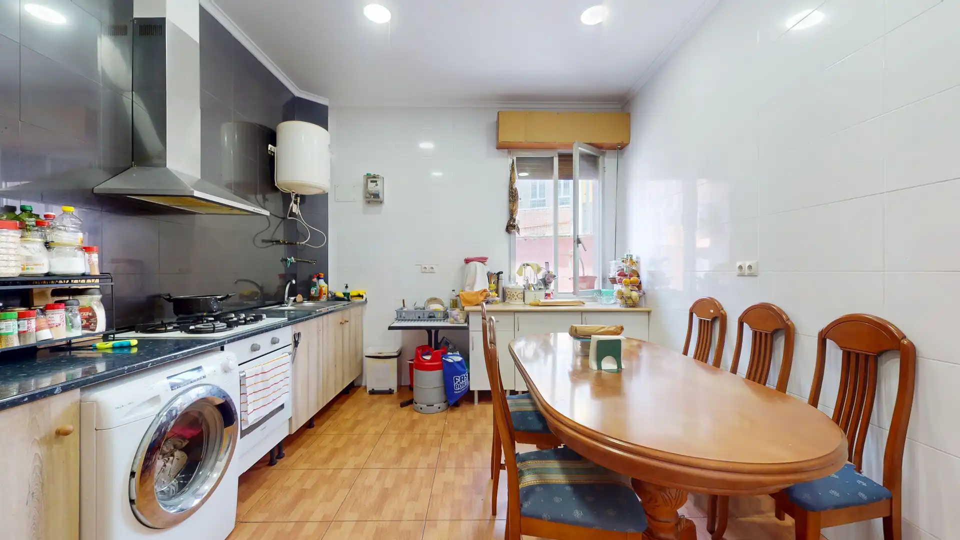 Cocina de Planta baja en venta en Bilbao  con Calefacción