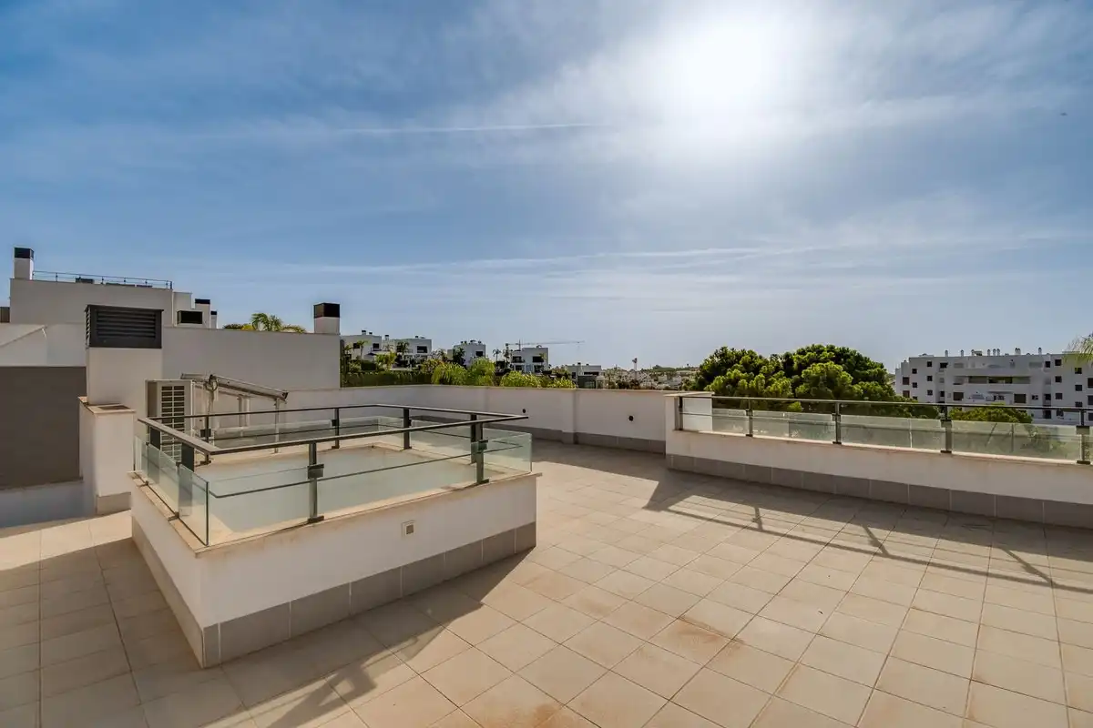 Villa mit Terrasse zum Verkauf in Calle Parque Central 5, imagen 32