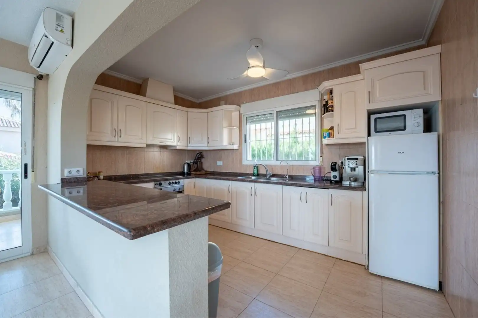 Kitchen of Houses for sale in Ciudad Quesada