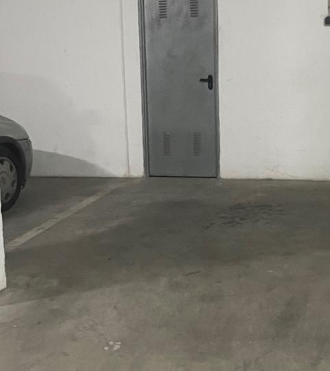 Foto 2 de Garatge en venda a Calle Pedro Antonio de Alarcón, 14, Centro - La Costilla, Cádiz