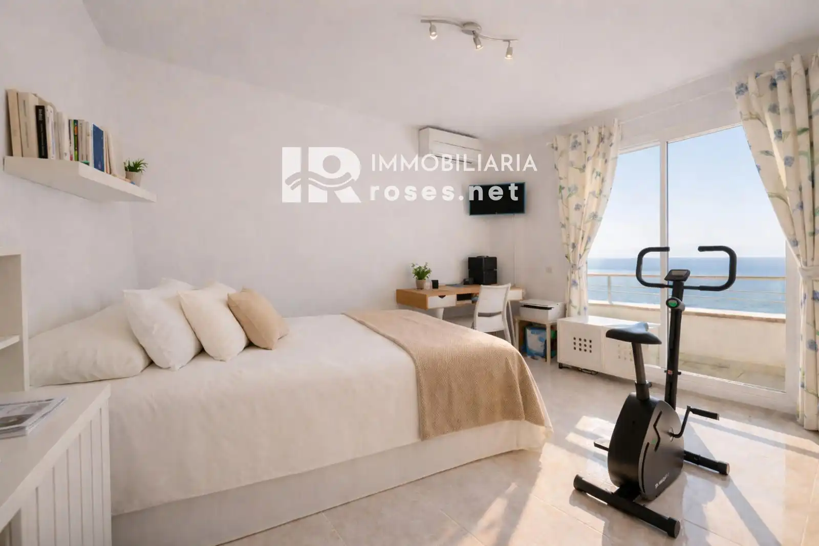 Duplex with pool for sale in DE VICTOR CATALA, imagen 9