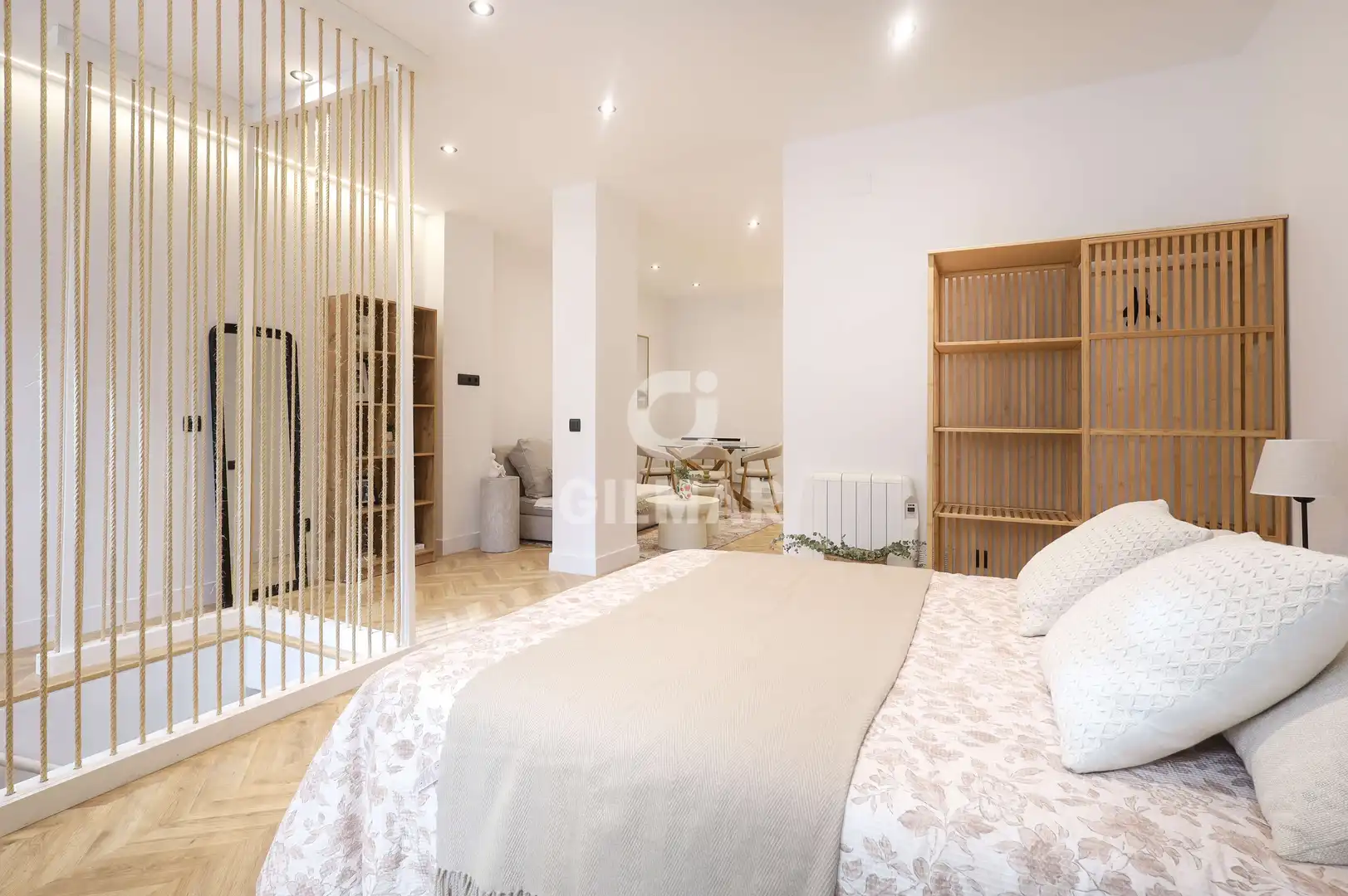 Habitación de Piso en venta en Madrid con Calefacción y Amueblado