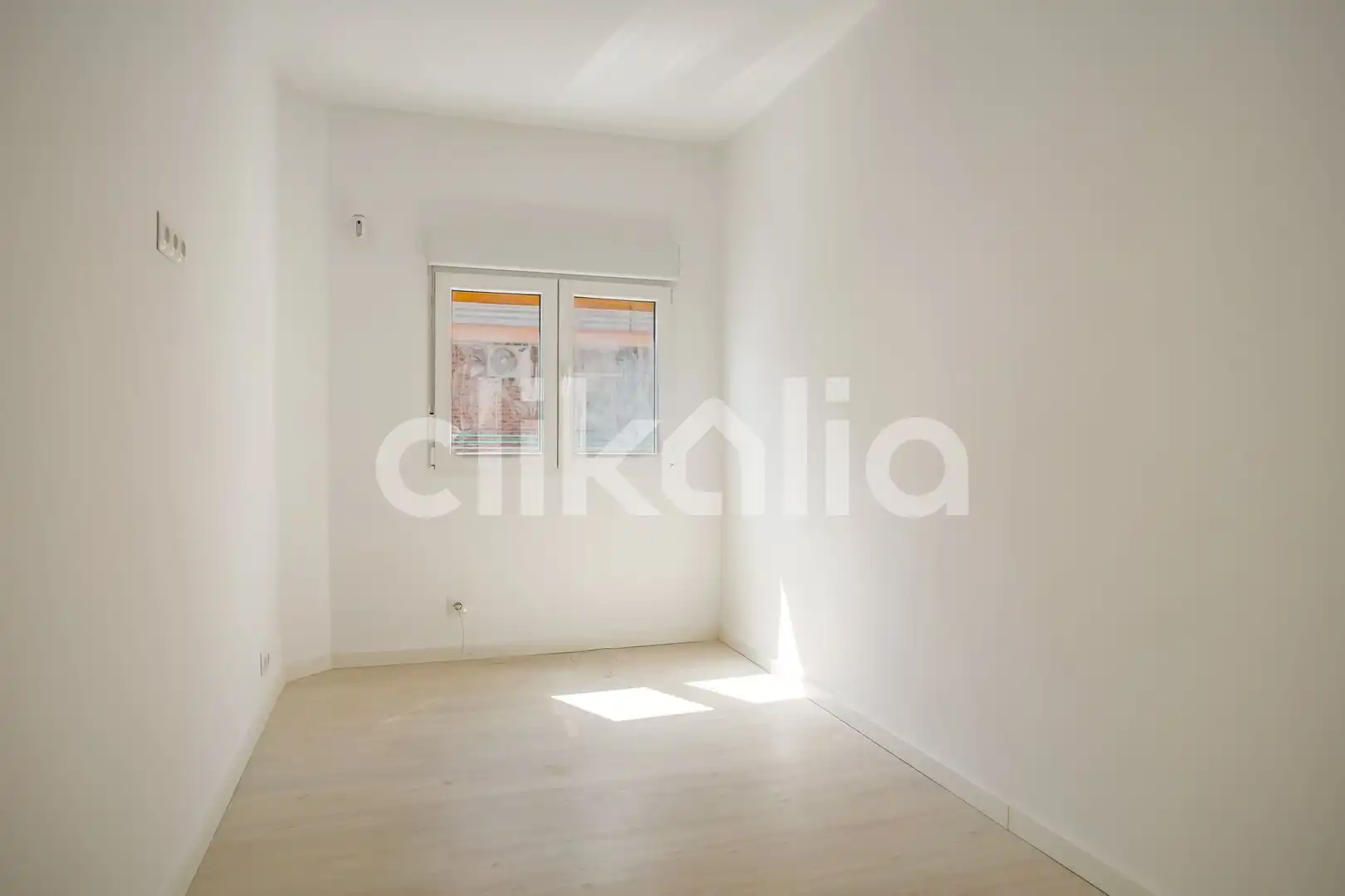 Bedroom of Flat for rent in Madrid