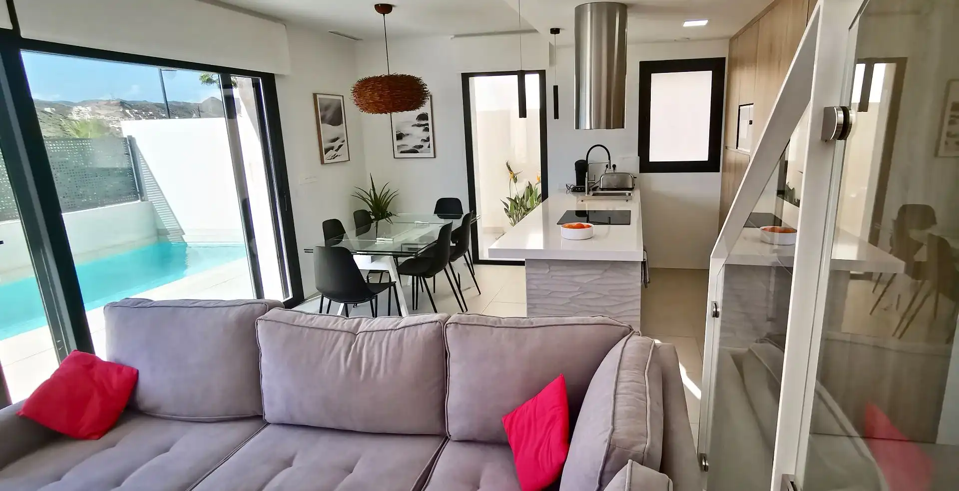 Sala d'estar de Casa o xalet de lloguer en Águilas amb Aire condicionat, Jardí privat i Terrassa