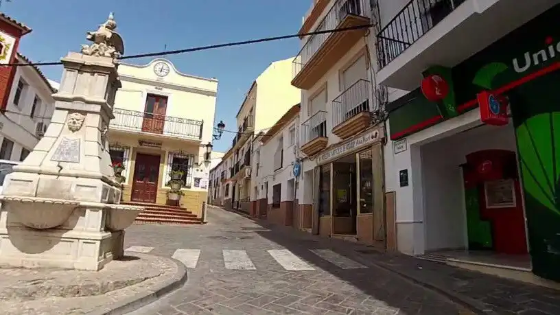Vista exterior de Pis en venda en Manilva amb Aire condicionat, Calefacció i Terrassa
