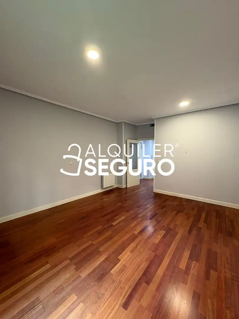 Flat for rent in Madrid, Madrid