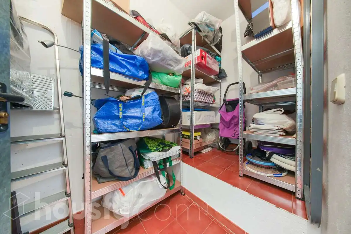 Study for sale in Madrid  with Air Conditioner, Storage room and Furnished