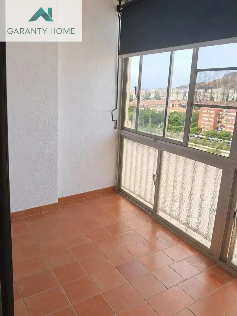 Piso con terraza en venta en Ciudad Jardín, imagen 2