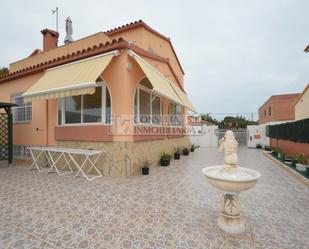 Exterior view of House or chalet for sale in Vinaròs  with Heating, Private garden and Terrace