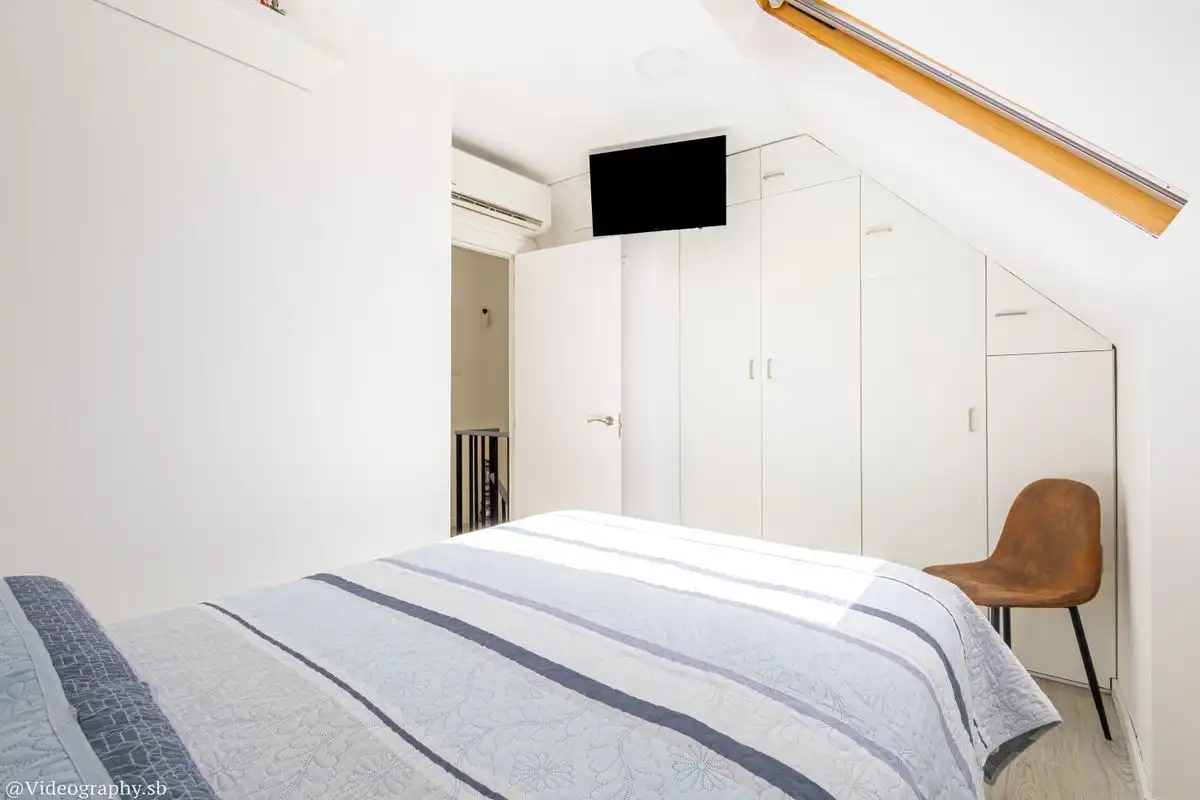 Habitación de Dúplex en venta en Madrid con Aire acondicionado, Calefacción y Terraza