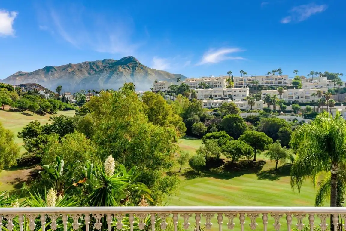 Chalet con piscina en venta en La Quinta, imagen 19