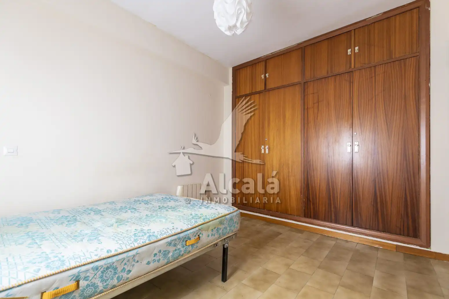Habitación de Piso en venta en Alcalá de Henares con Calefacción y Terraza