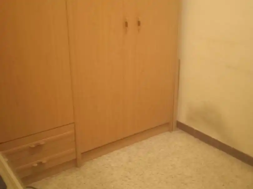 Bedroom of Flat for share in Eixample