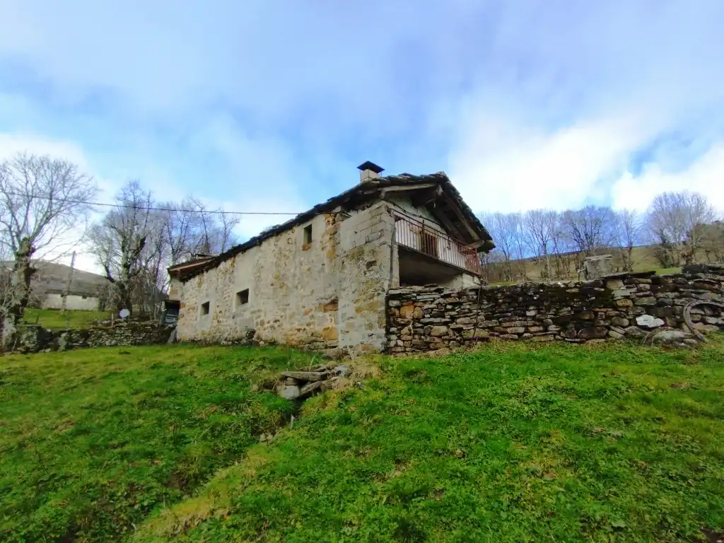 Casa rústica amb terrassa en venda a Lugar la Sia 28, imagen 13