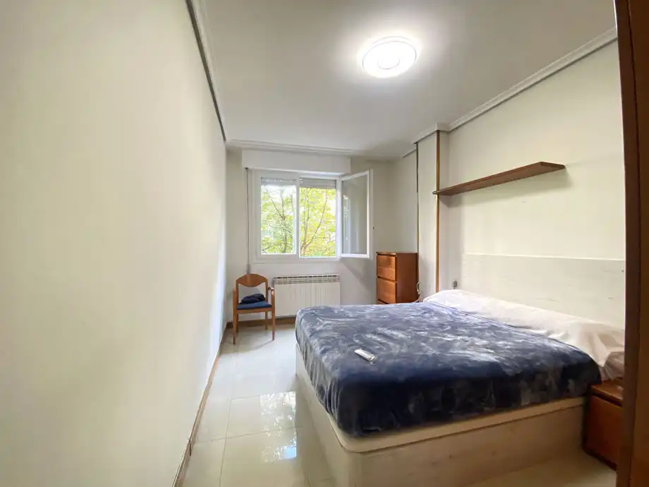 Bedroom of Flat for sale in Vitoria - Gasteiz  with Heating, Terrace and Storage room