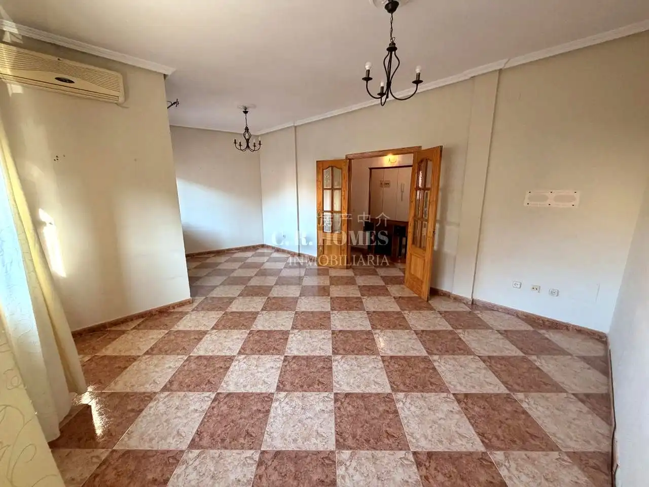 Piso de alquiler en Yeles con Aire acondicionado, Calefacción y Jardín privado