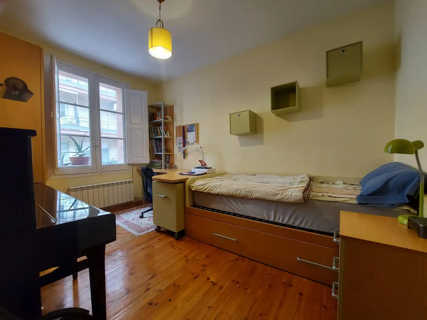 Schlafzimmer von Wohnung zum Verkauf in  Logroño mit Heizung und Parkett
