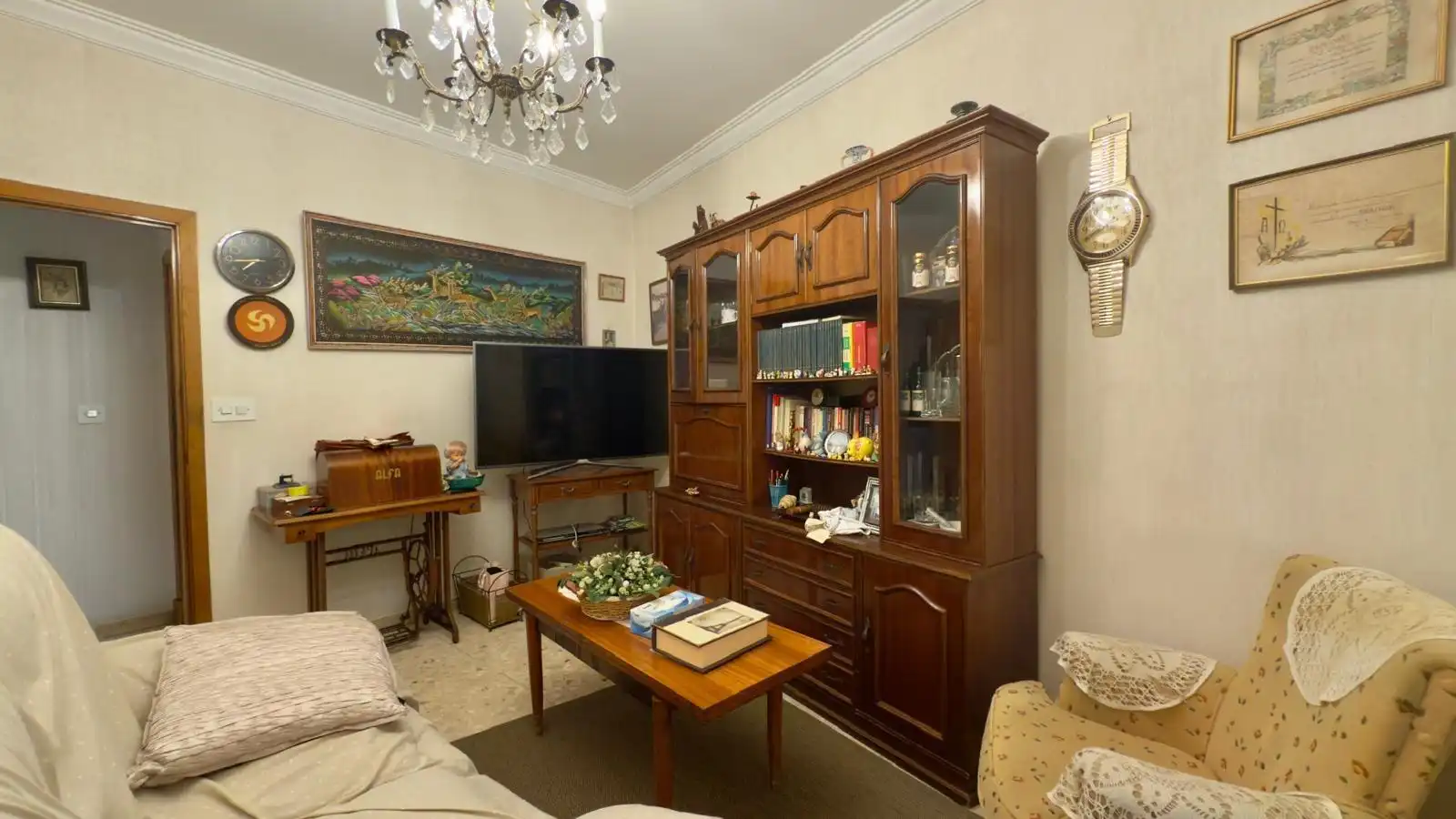 Living room of Flat for sale in Ourense Capital   with Heating, Storage room and Furnished