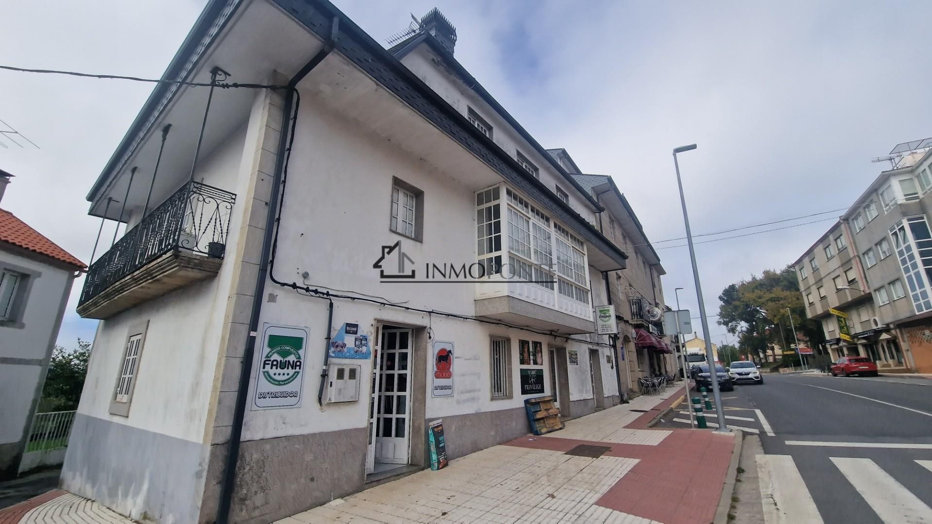 Vista exterior de Casa o xalet en venda en Forcarei amb Calefacció, Jardí privat i Terrassa