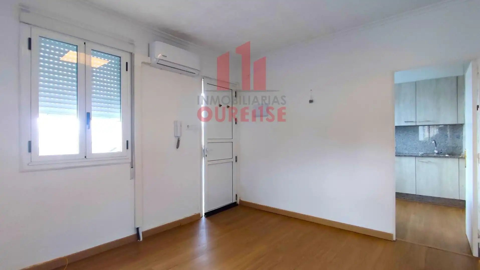 Casa o xalet de lloguer en Ourense Capital  amb Calefacció, Traster i Moblat
